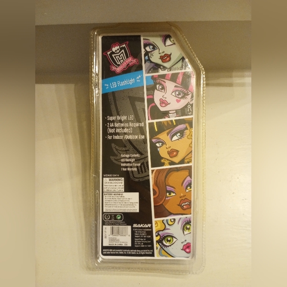 Sakar Monster High 2014 LED Flashlight NIB - never opened - NOT TESTED - Picture 4 of 5